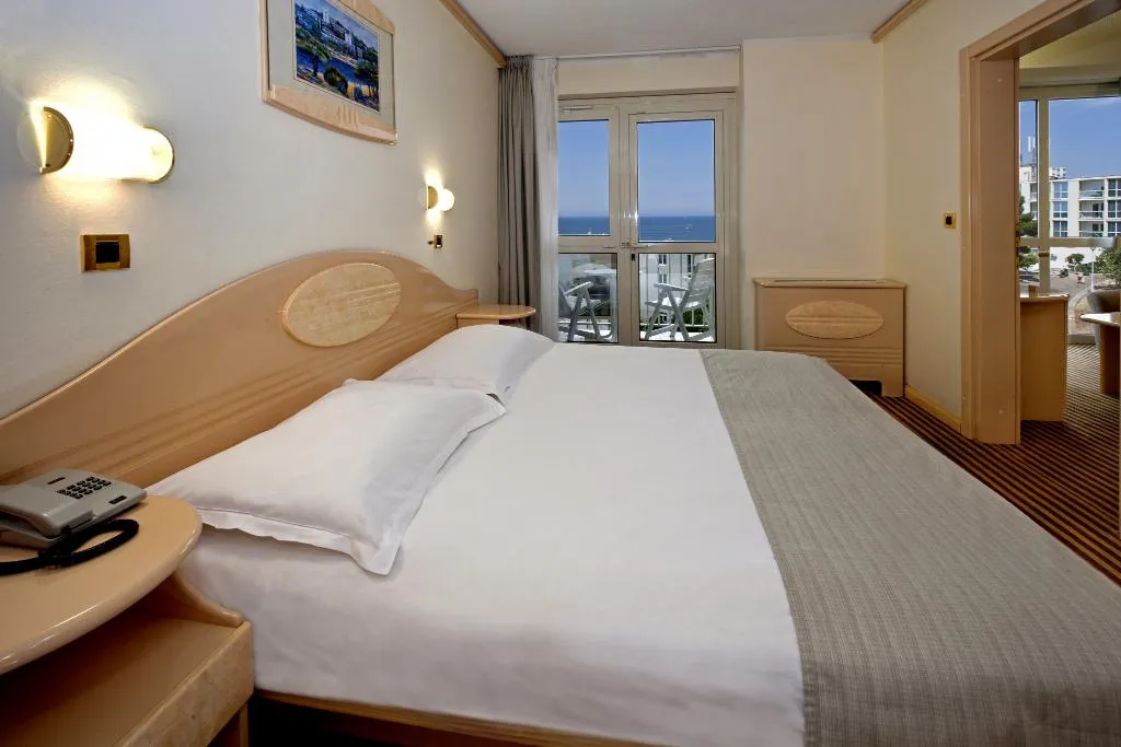 DOUBLE SIDE SEA VIEW WITH BALCONY Room, Hotel Istra Plava Laguna, Istria