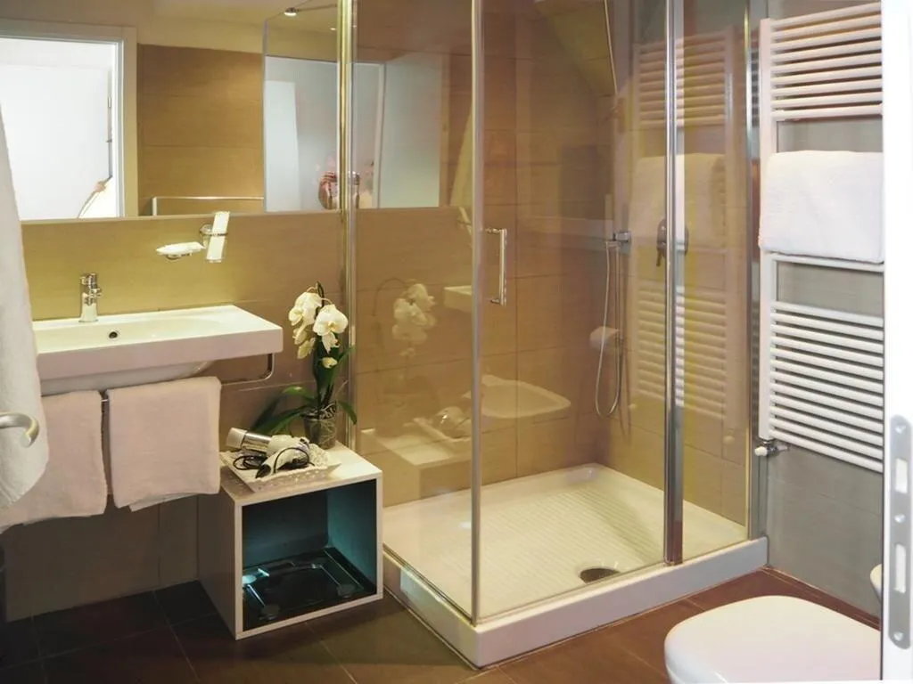 Room, Residenza 54, Florence