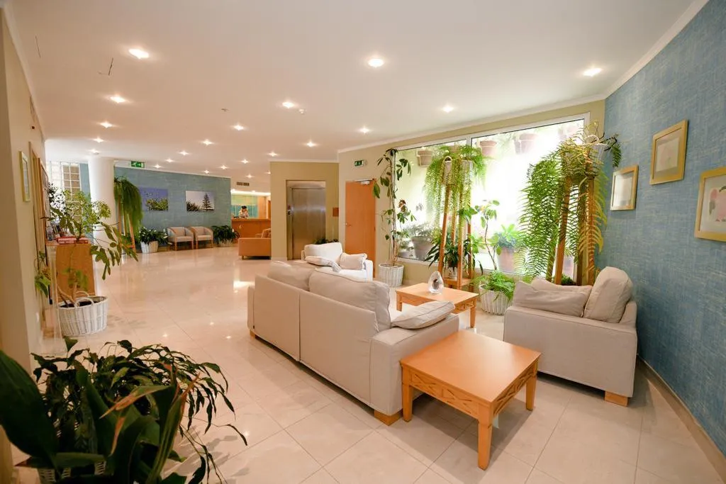 Lobby, Do Campo, Madeira