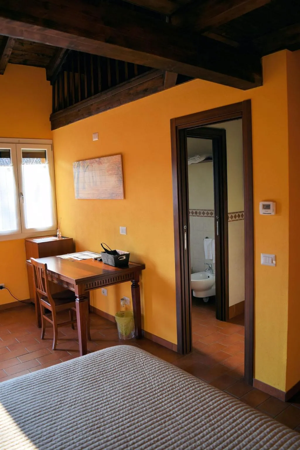Room, Corte Certosina, Milan