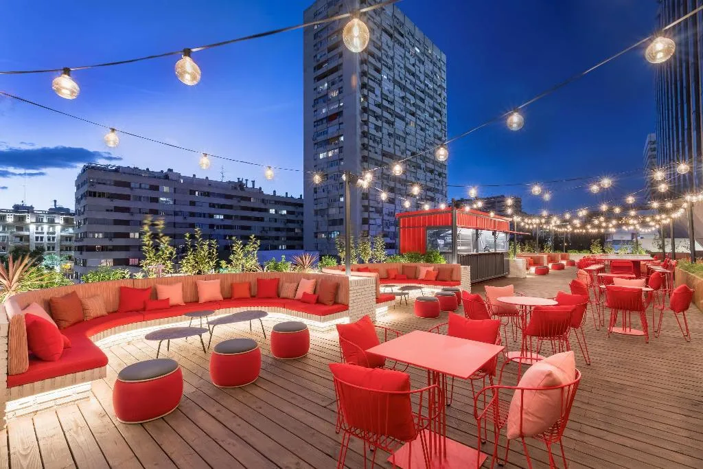 Restaurant, Canopy by Hilton Madrid Castellana, Madrid