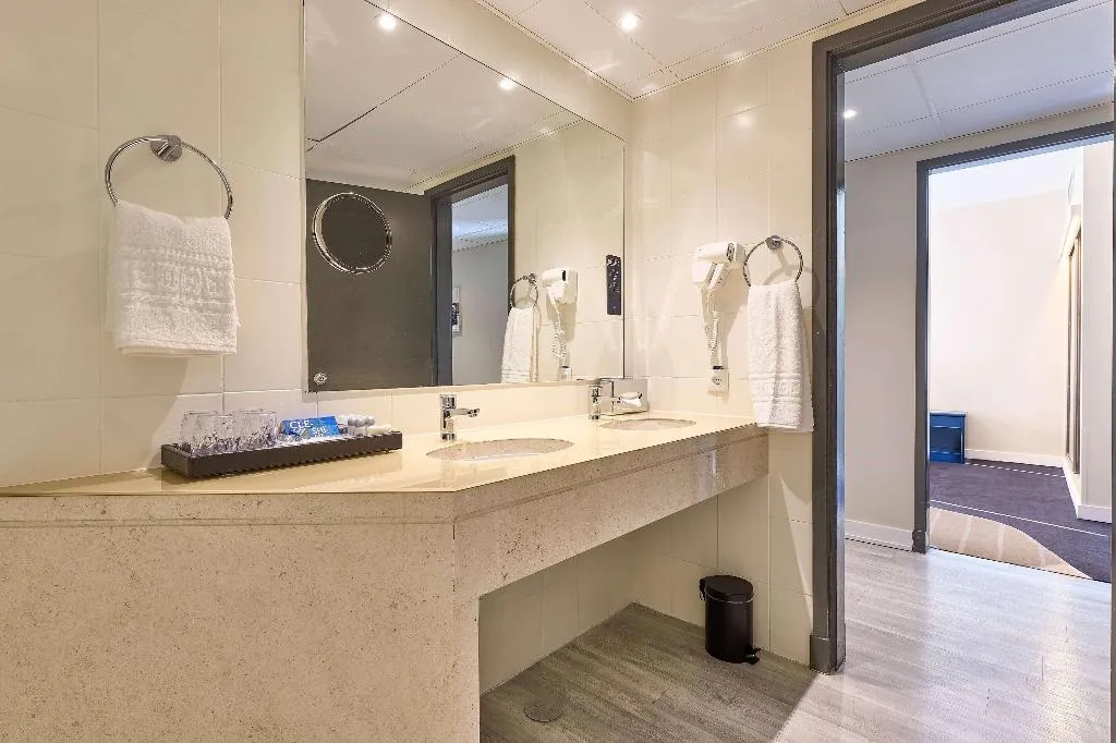 Room, Tryp Lisboa Caparica Mar Hotel, Lisbon