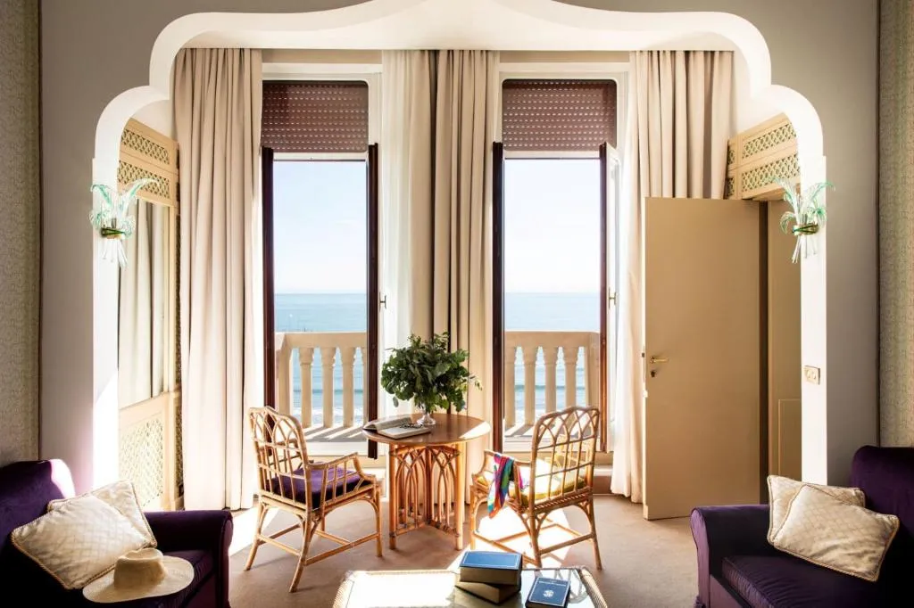 SUITE STANDARD Room, Excelsior Venezia Lido, Venice