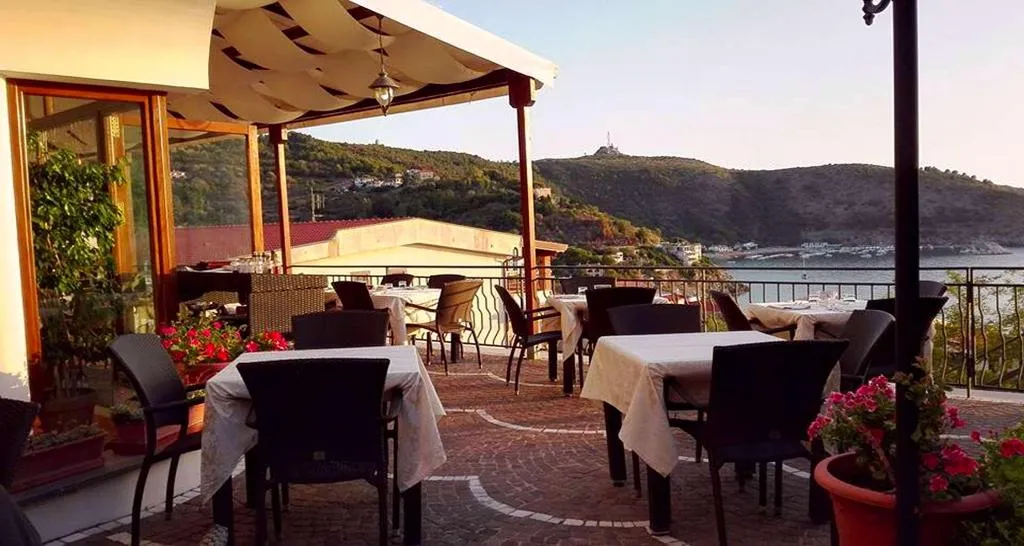Restaurant, Best Western Hotel La Conchiglia, Naples