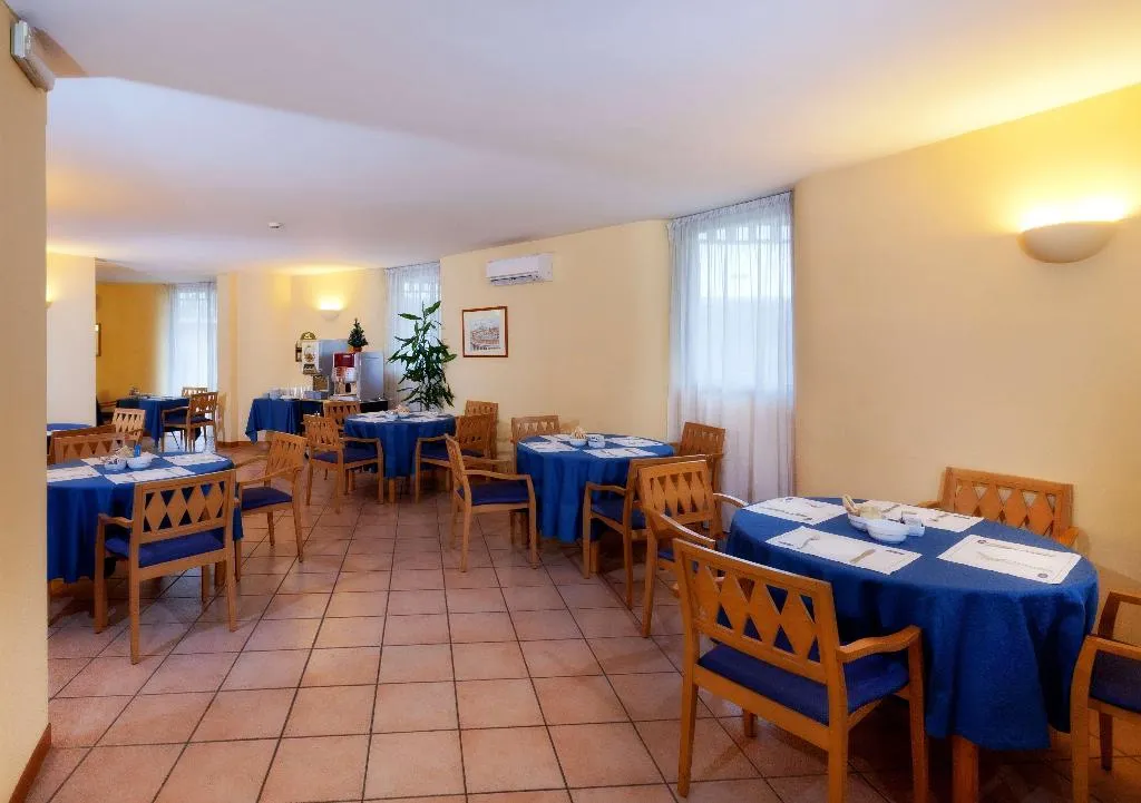 Restaurant, Parco De Medici Residence Hotel, Rome