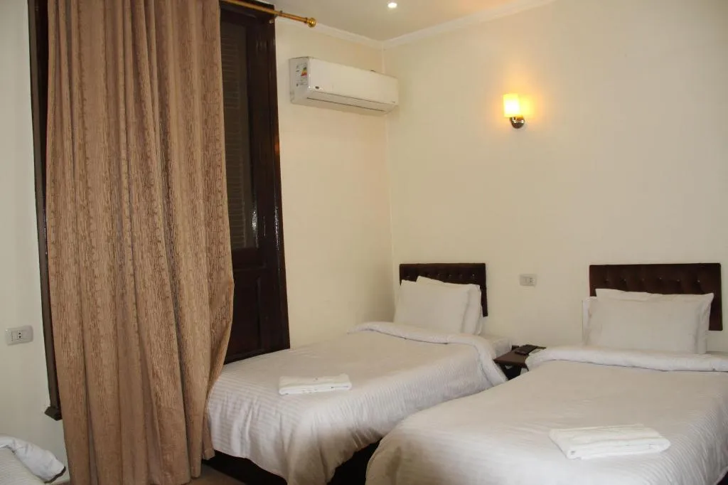 Room, New Panorama Hotel, Cairo