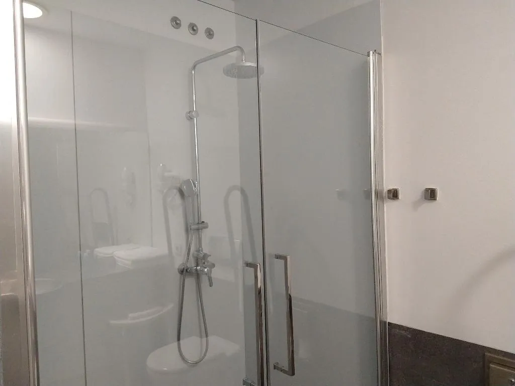 TWIN STANDARD Room, Centre Esplai Hostel, Barcelona