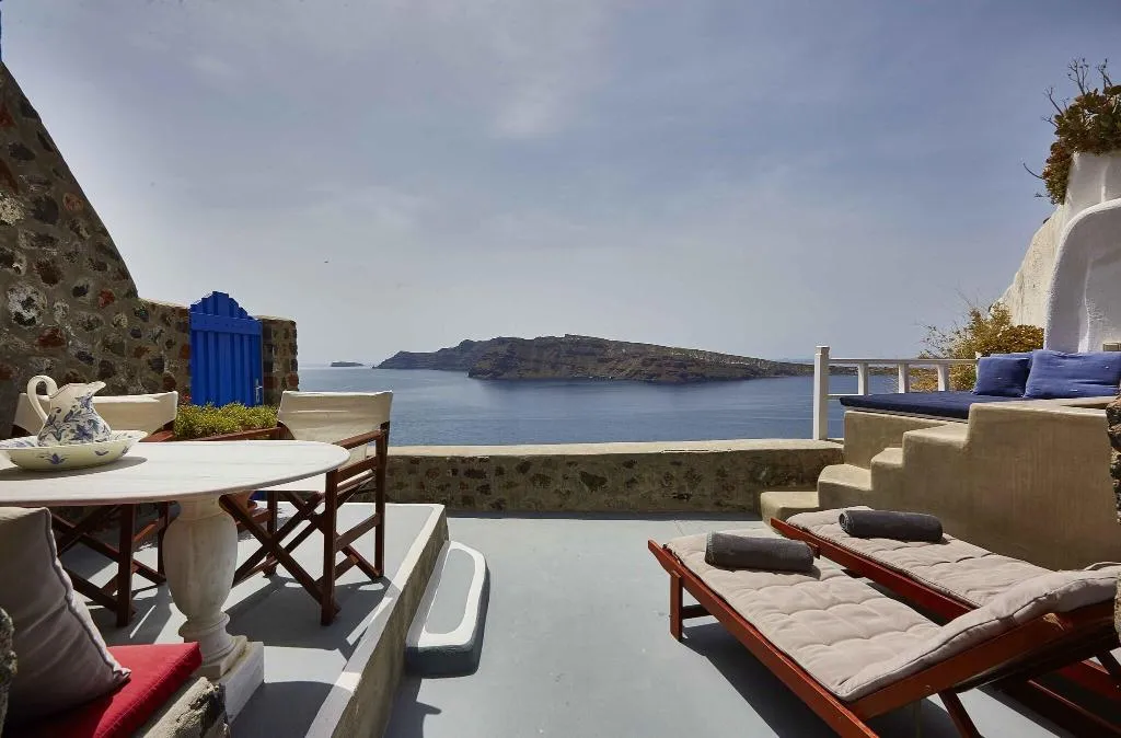 Beach, Esperas Houses Apartments, Santorini