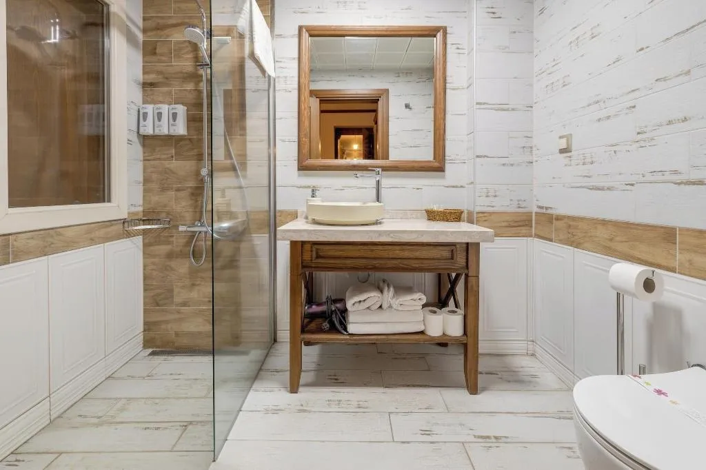 Room, Navali̇a Otel, Izmir