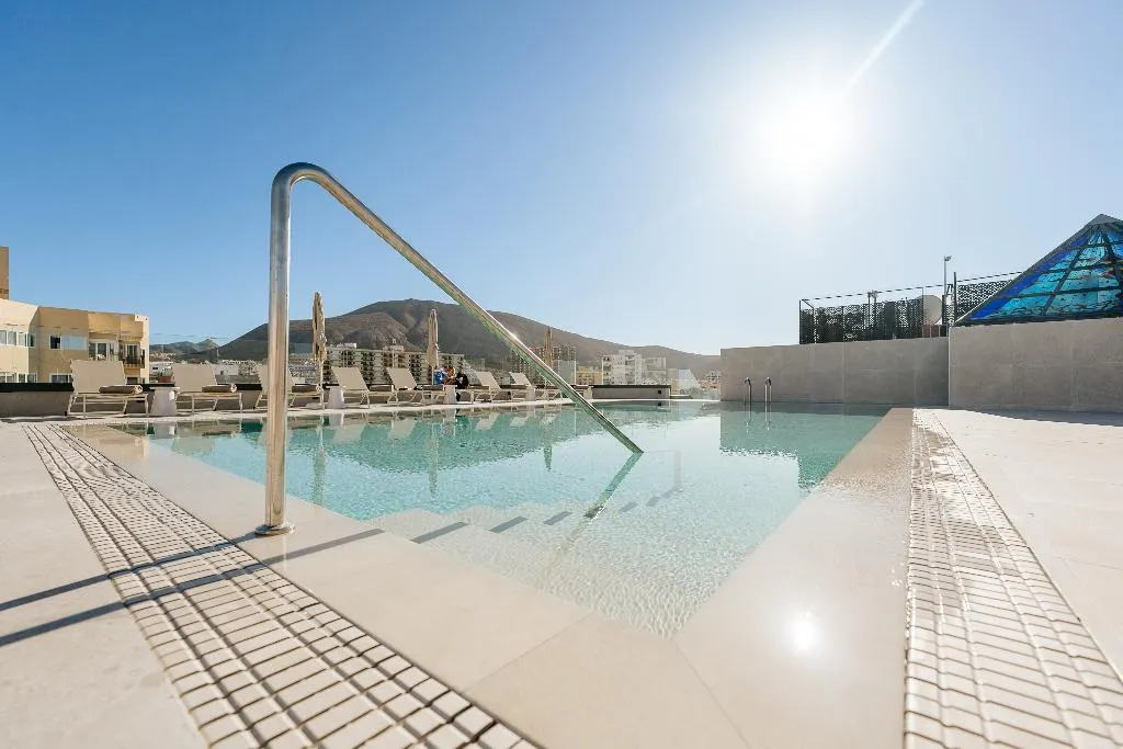 Pool, Hotel Reveron Plaza, Tenerife