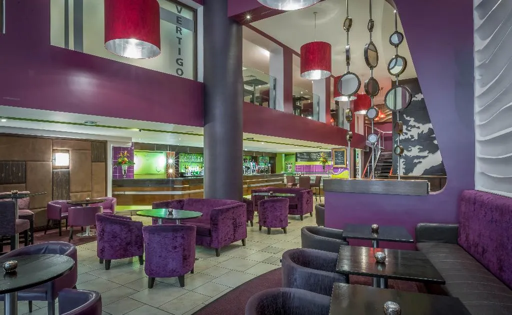 Bar, Clayton Hotel Cardiff Lane, Dublin