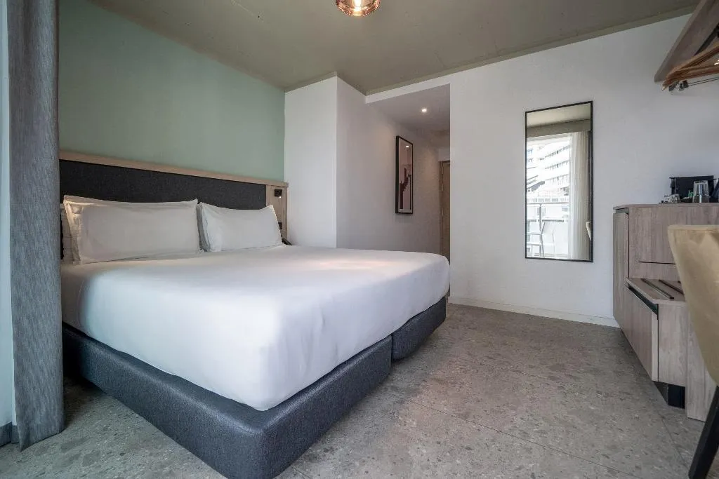 DOUBLE KING SIZE BED Room, Hotel Mistral St Julian's Affiliated By Melia, Malta