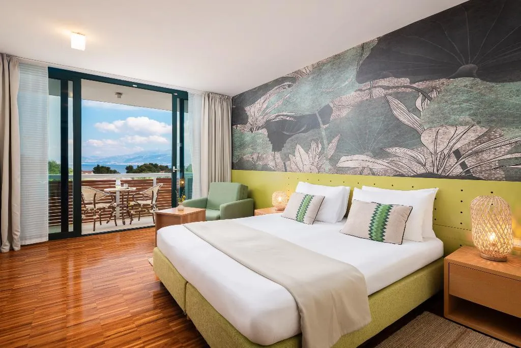 Double or Twin SUPERIOR SEA VIEW Room, Aminess Vival Velaris Resort, Split