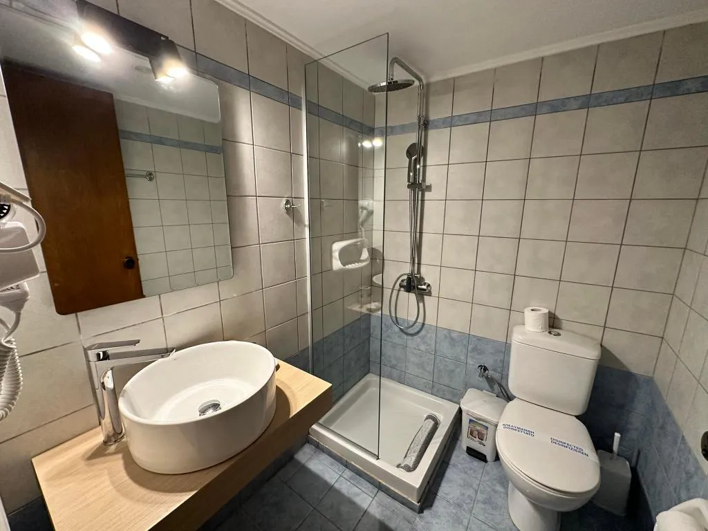 TRIPLE TWO BEDS Room, Castro Hotel, Crete