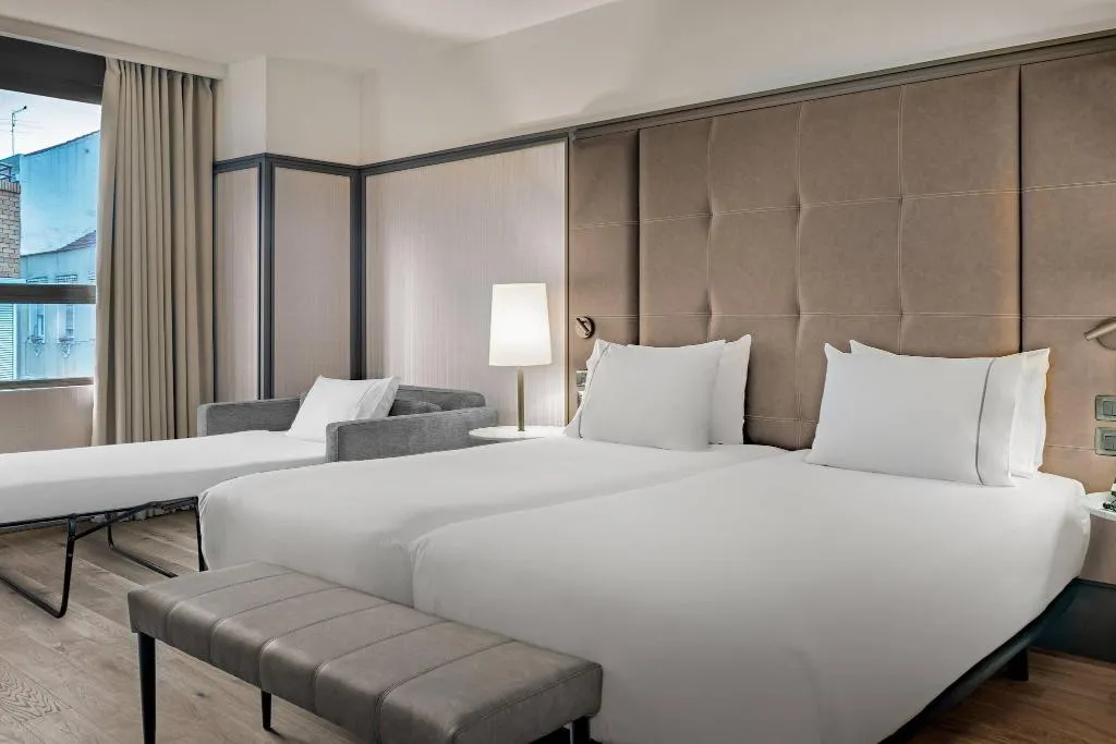 Room, AC Madrid Avenida de America, Madrid