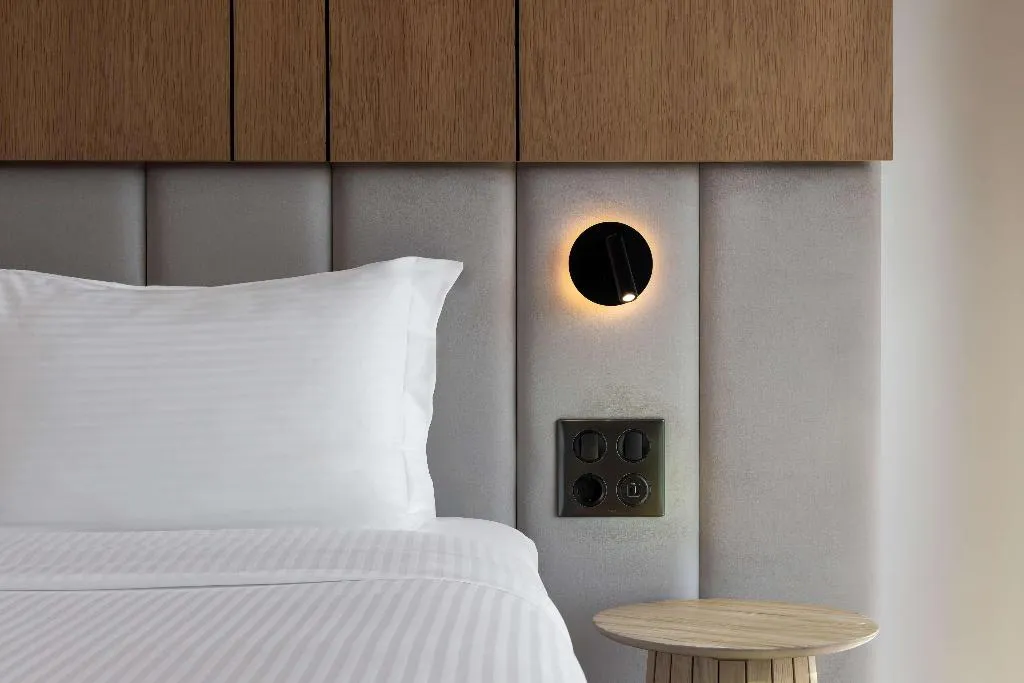 DOUBLE DELUXE QUEEN BED Room, Hilton Garden Inn Athens Syggrou Avenue, Athens