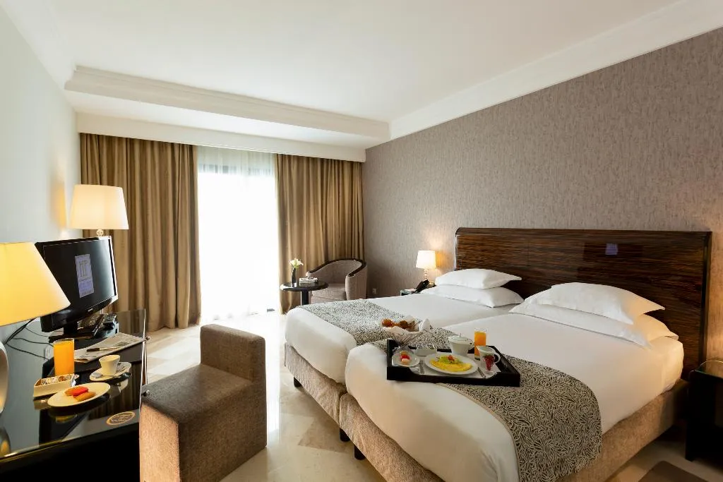 DOUBLE SUPERIOR Room, Occidental Lac Tunis, Tunisia