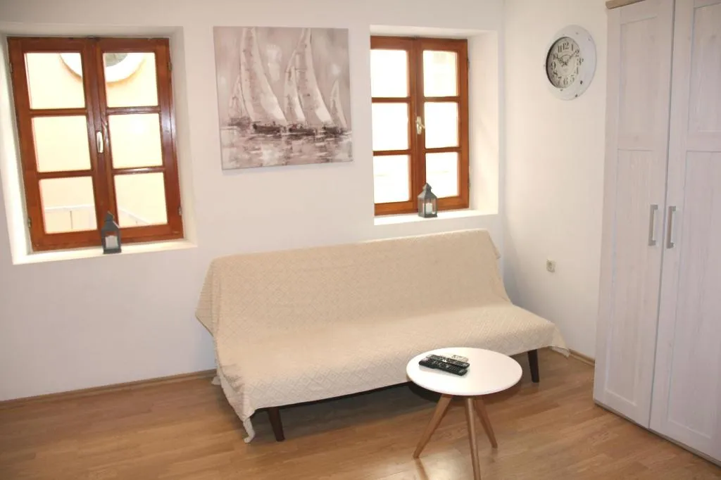 Room, Old Theatre Rooms And Apartments, Split