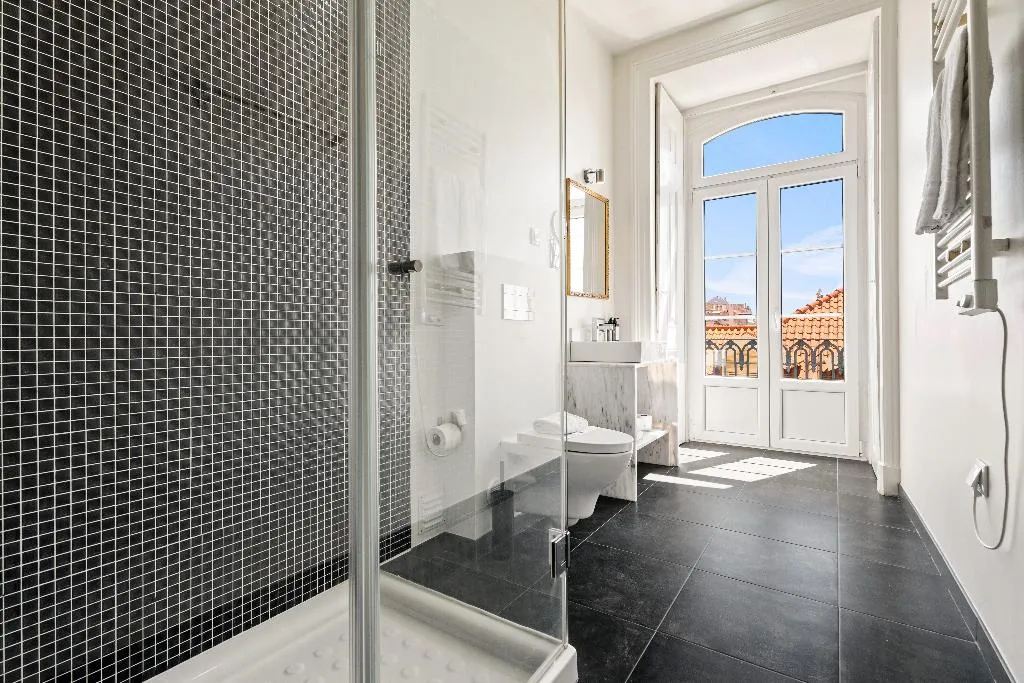 JUNIOR SUITE ONE BEDROOM ONE BATHROOM Room, Tesouro Da Baixa By Shiadu, Lisbon