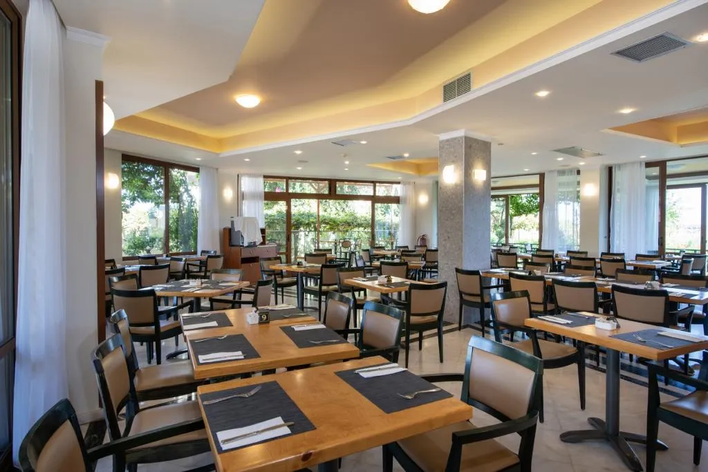 Restaurant, Hydramis Palace Beach Resort, Crete