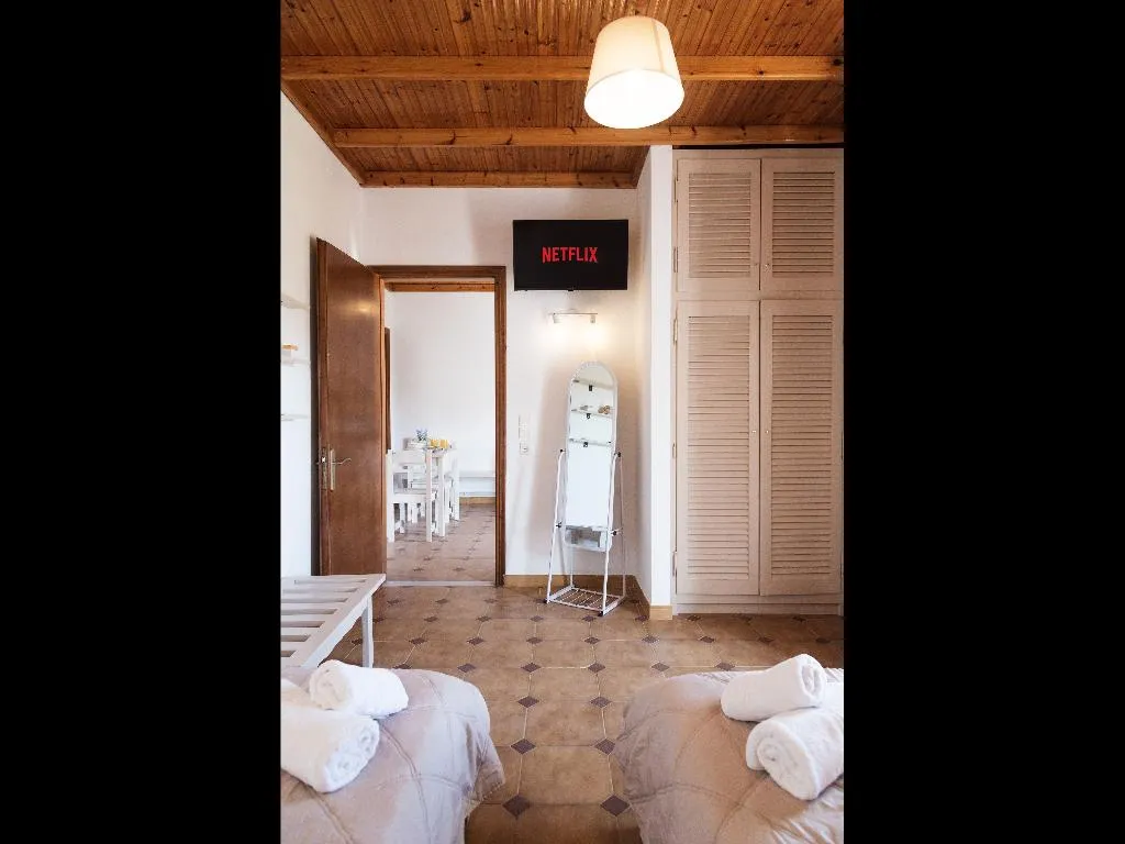 APARTMENT TWO BEDROOMS Room, Three Seasons, Corfu