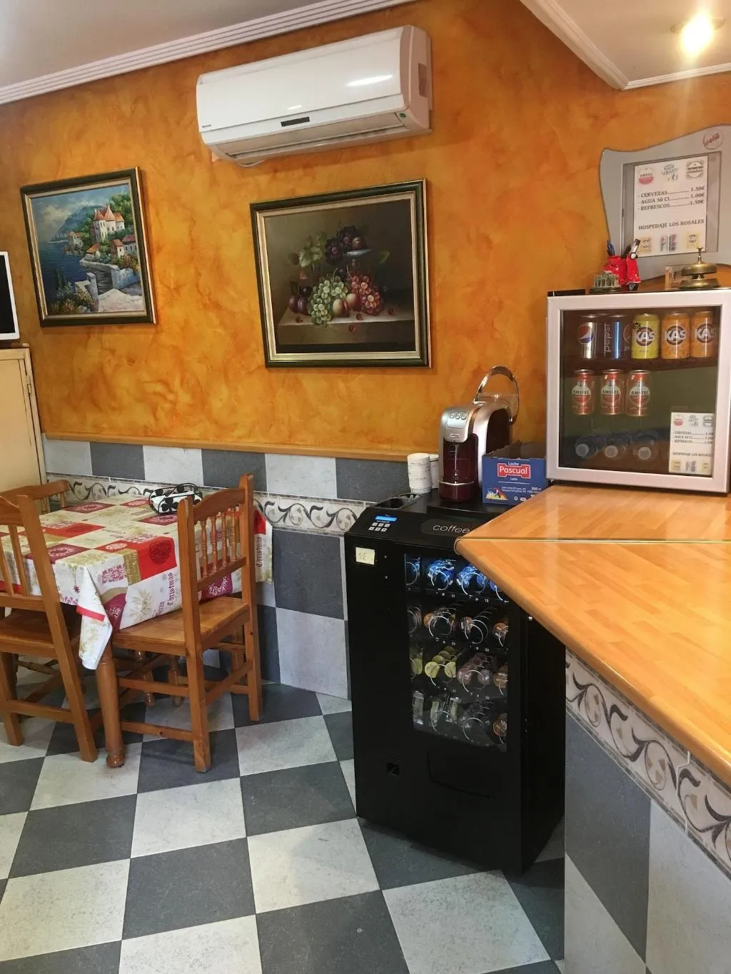Sports and Entertainment, Hostal Los Rosales, Madrid