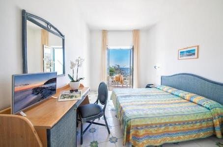 Citara Hotel, Naples