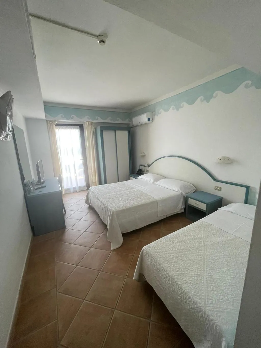 TRIPLE STANDARD Room, Micalosu Hotel, Olbia