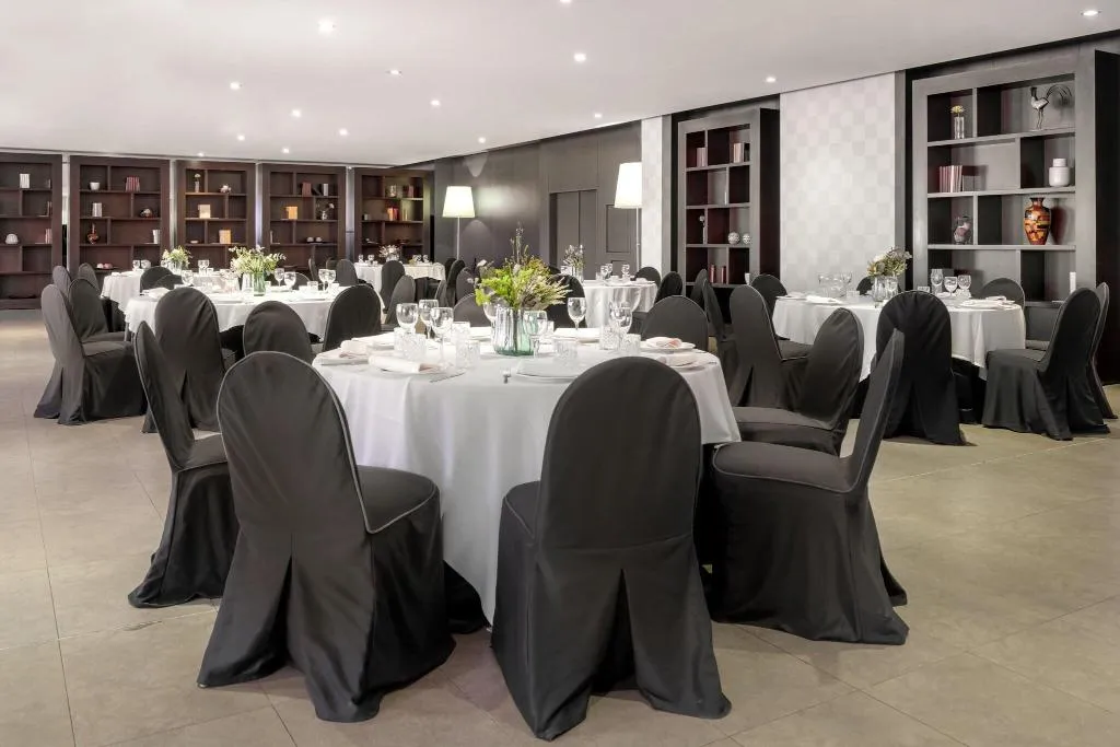 Conferences, AC Elda, Costa Blanca