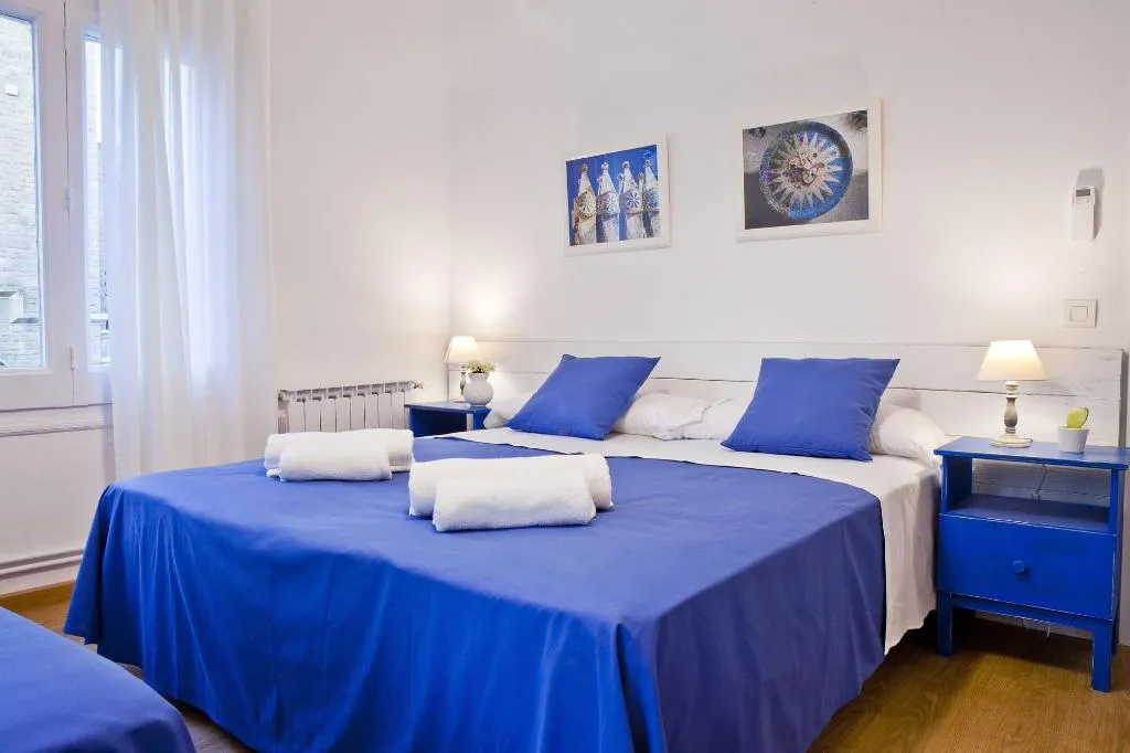 Room, Blue Barcelona, Barcelona