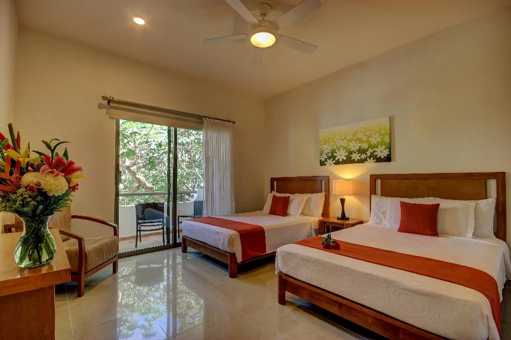 APARTMENT SUPERIOR CITY VIEW Room, Riviera Maya Suites, Playa Del Carmen