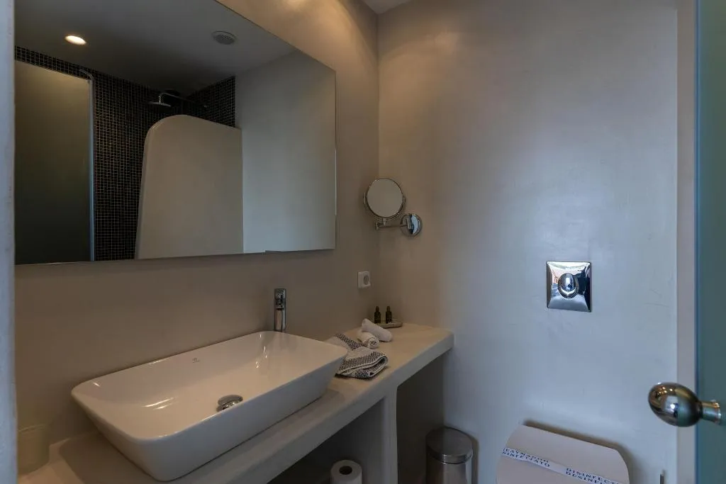 Room, Anamnesis Spa Luxury Apartments, Santorini