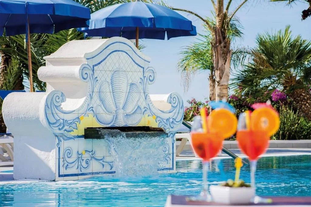 Pool, Capizzo, Naples