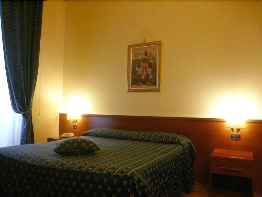 General view, Hotel Fenicia, Naples