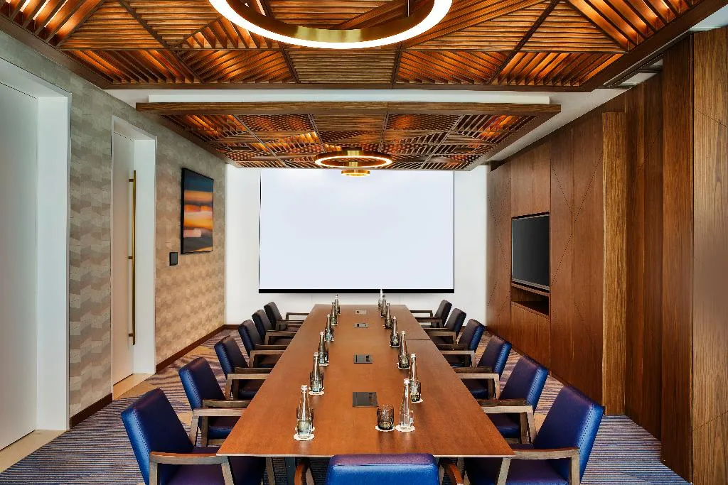 Conferences, Tumbi Ht Dubai The Palm, Tapestry Collec by Hilton, Dubai