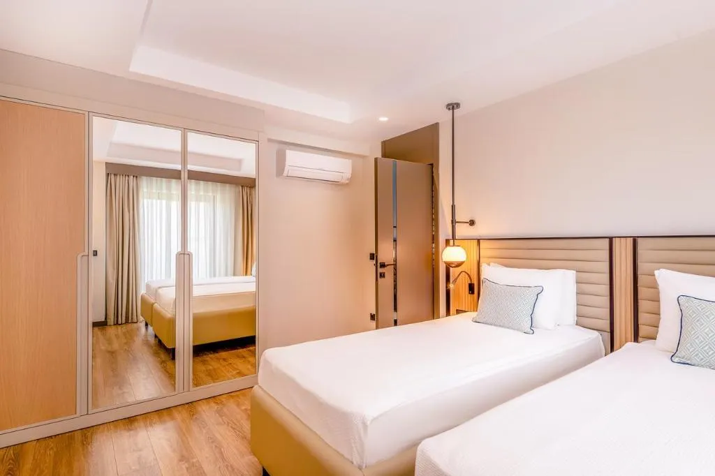 FAMILY ROOM SIDE SEA VIEW Room, Belek Beach Resort, Antalya