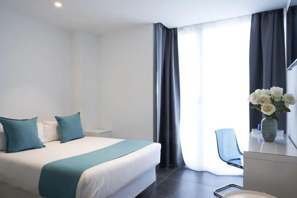 SINGLE STANDARD Room, 54 Barceloneta, Barcelona