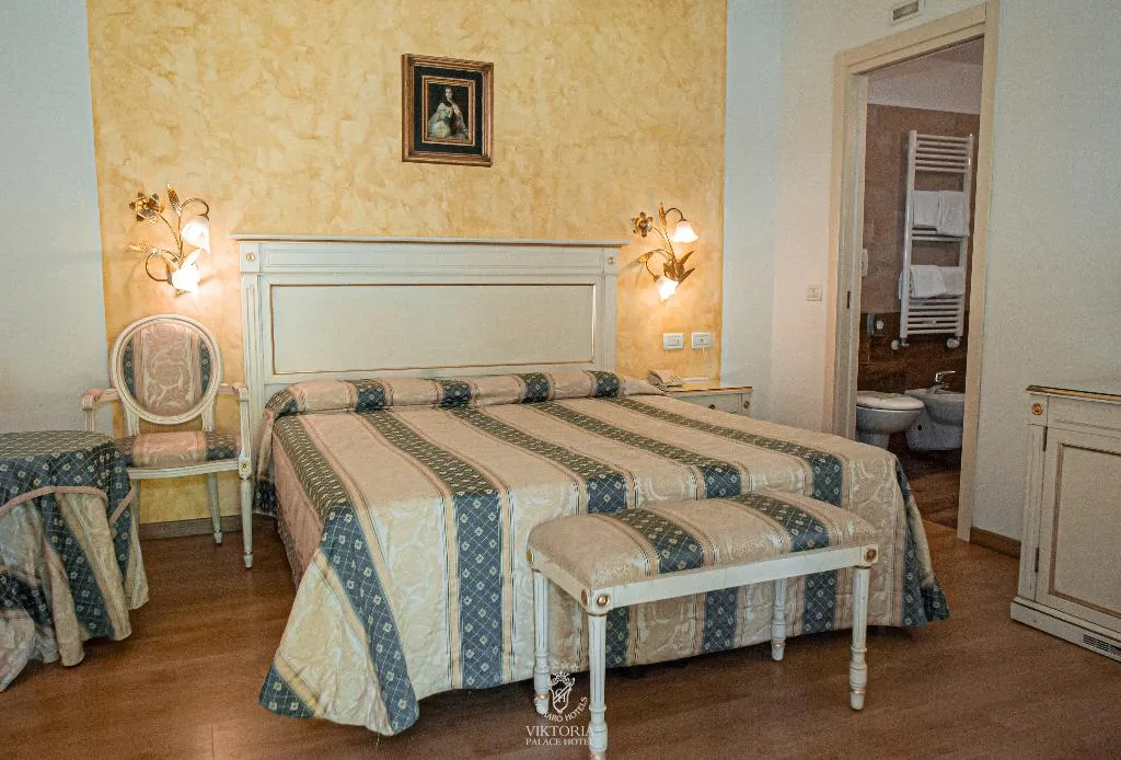 DOUBLE GARDEN VIEW Room, Viktoria Palace, Venice