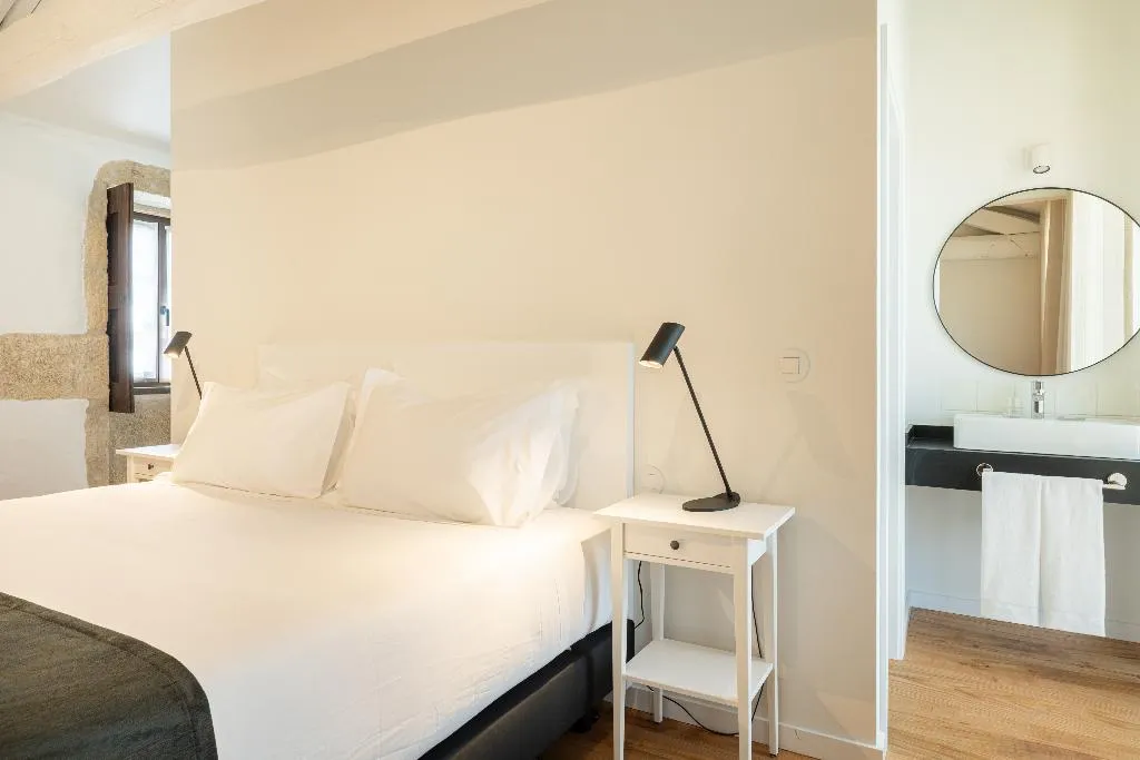 APARTMENT TWO BEDROOMS Room, CasaNova Farmhouse, Porto