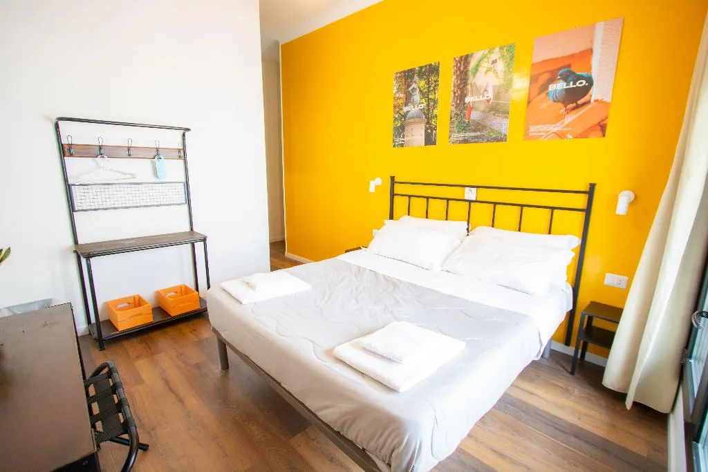 DOUBLE STANDARD Room, Ostello Bello Napoli, Naples