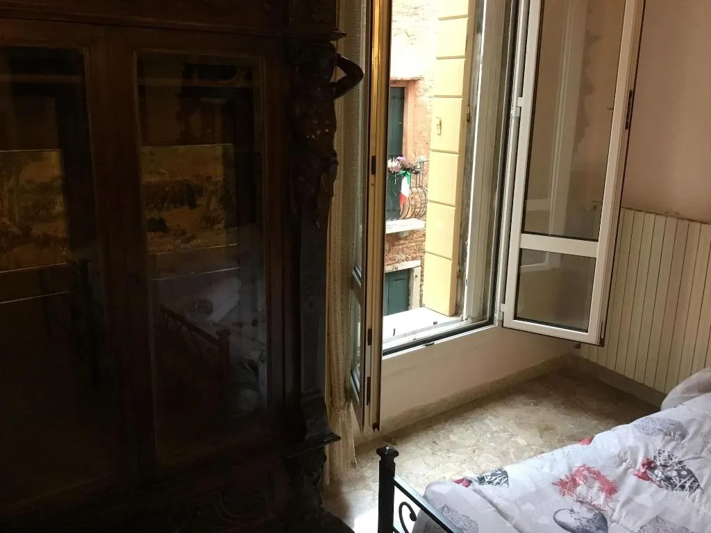 Room, Venice Sun Apartment And Rooms, Venice
