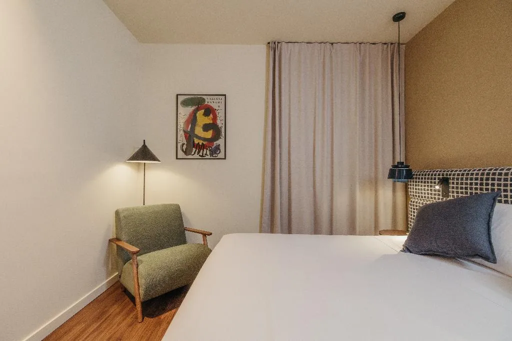 DOUBLE DELUXE Room, H. Regas, Barcelona