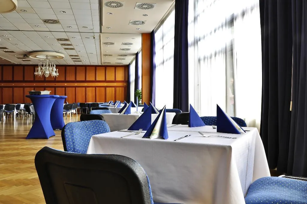 Conferences, Olympik, Prague
