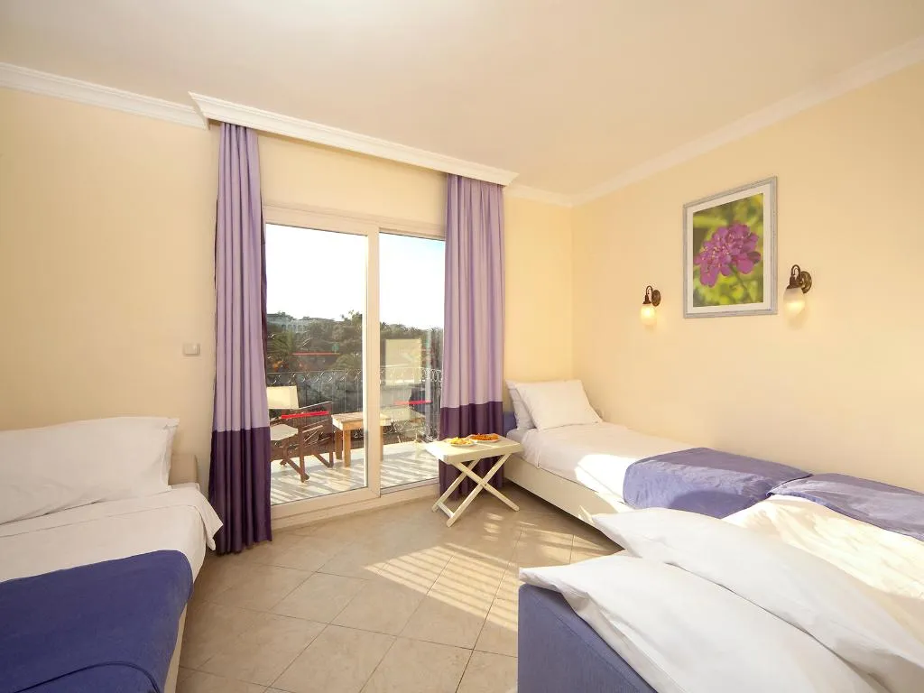 FAMILY ROOM SIDE SEA VIEW TWO BEDROOMS Room, Club Resort Atlantis Izmir/Sigacik, Izmir