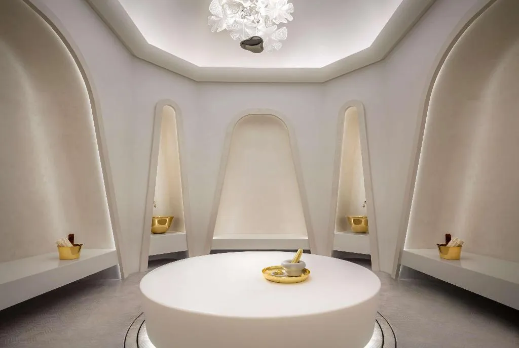 Sports and Entertainment, Atlantis, The Royal, Dubai