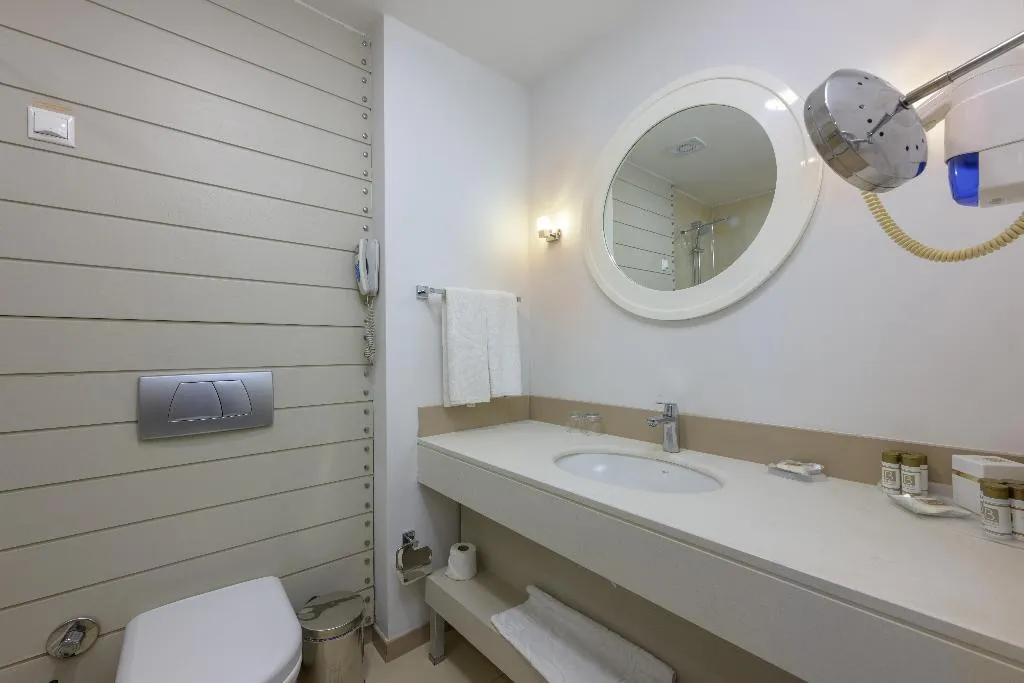 DOUBLE DELUXE WITH TERRACE Room, Baia Bodrum Hotel, Bodrum