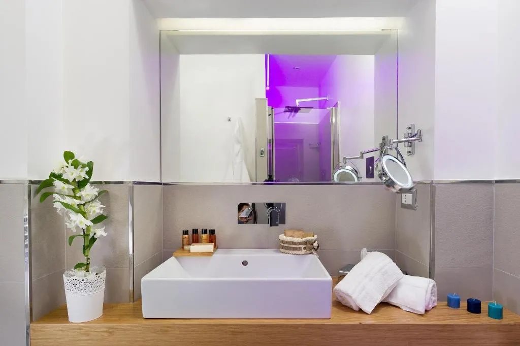 Room, Vico Rooms And Terrace, Rome