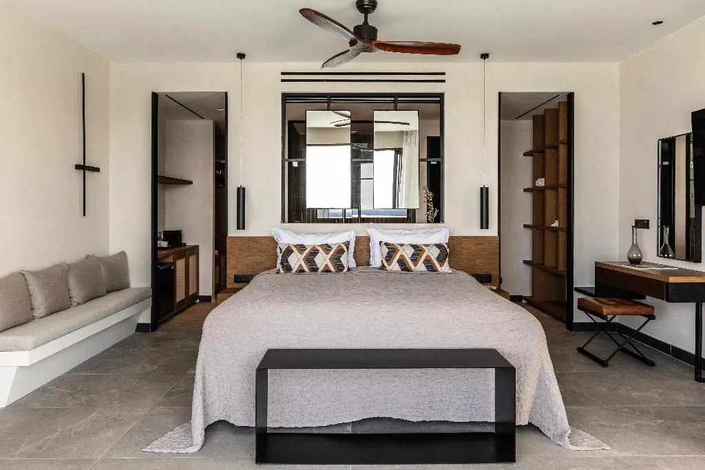 SUITE WITH VIEWS Room, King Jason Zante – Designed For Adults, Zante