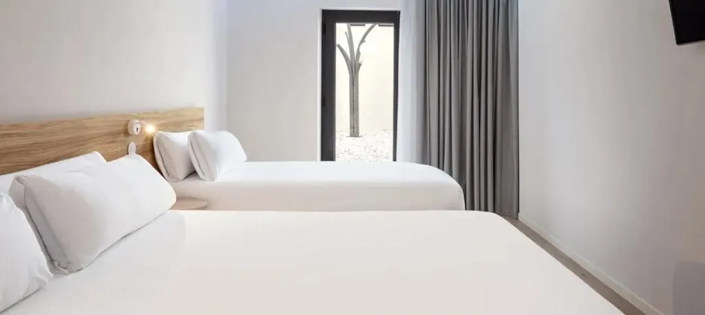 TRIPLE STANDARD Room, B&B Hotel Olhão Algarve, Algarve