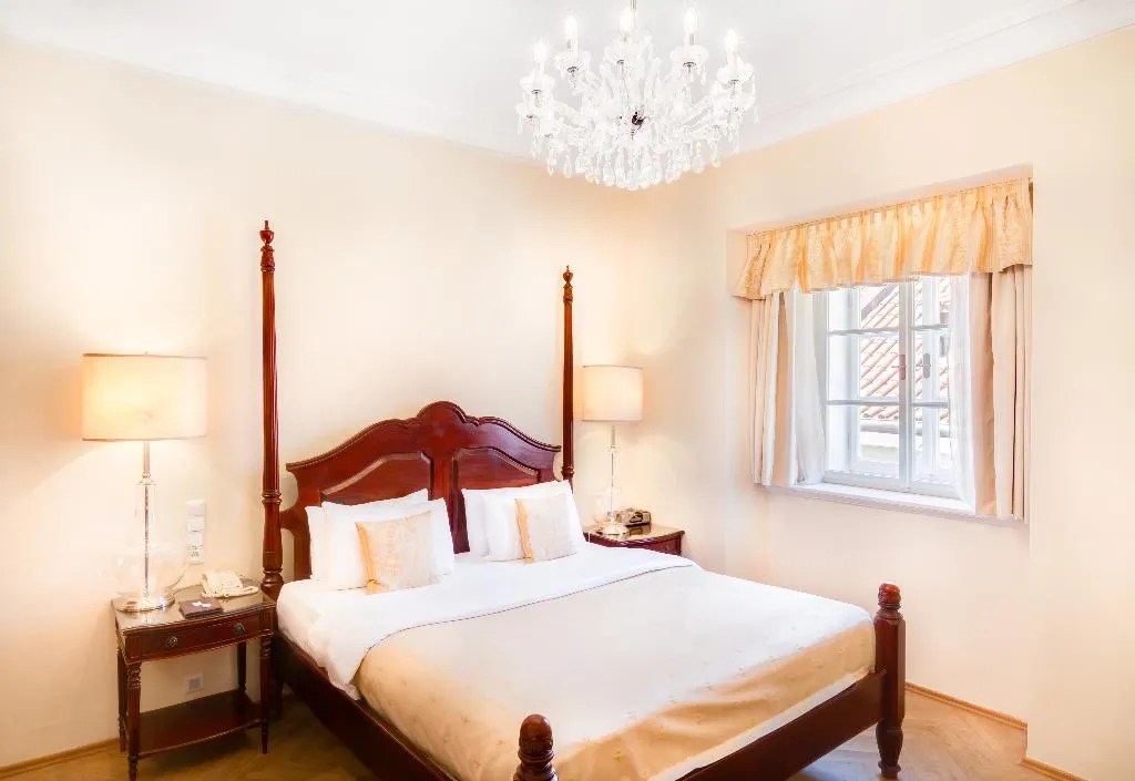 DOUBLE STANDARD Room, The Dominican, Prague